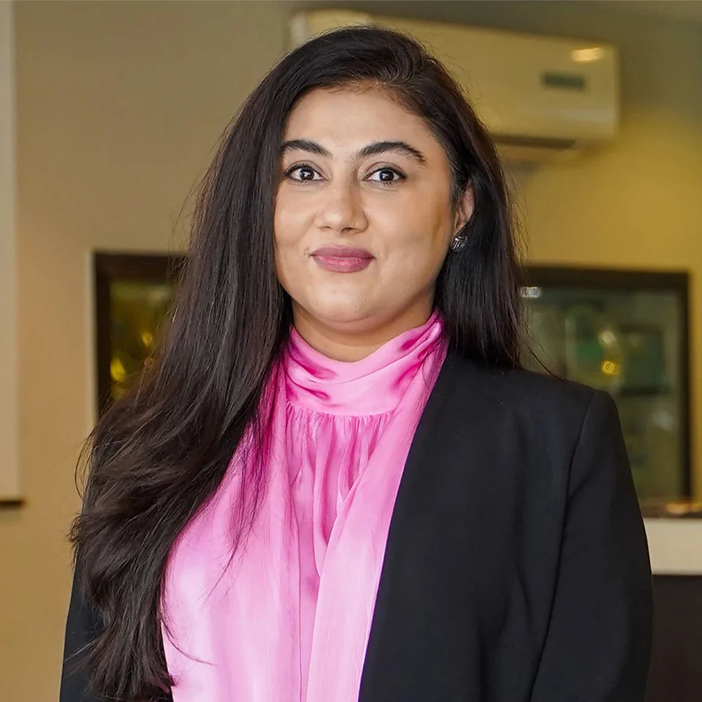 Dr Saima Malik Best Hair Transplant Specialist In Lahore